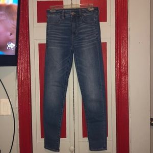 American Eagle Hi-Rise Jeggings